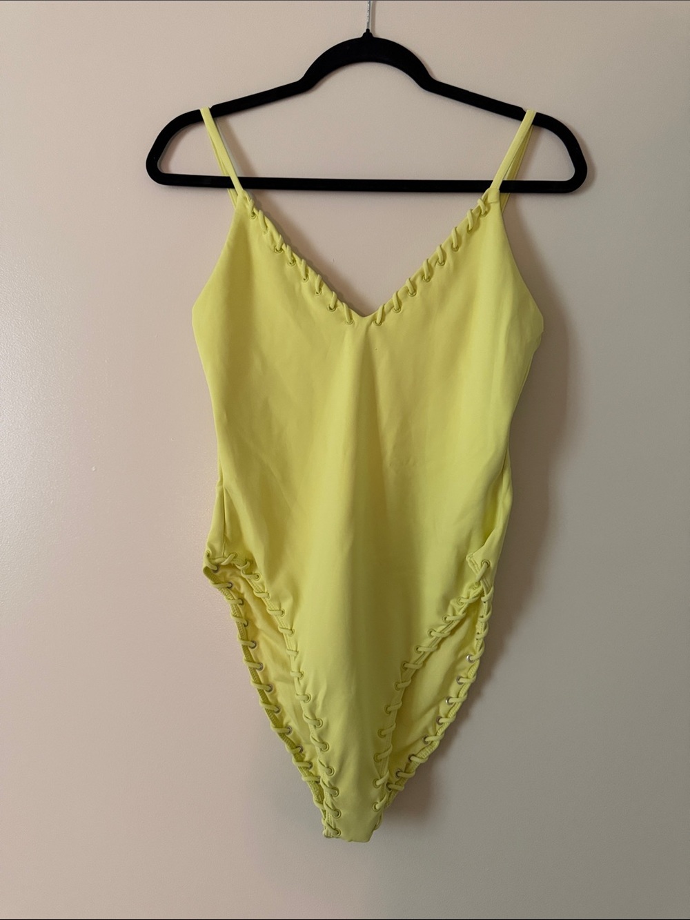 Good American Whip Stitch Compression One-Piece Swimsuit